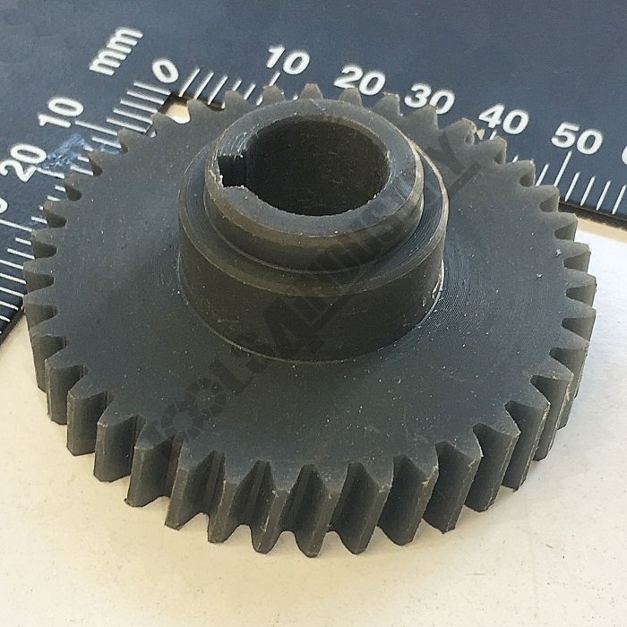 4MG0209 - #209 NYLON GEAR 39T | t4i.com.au