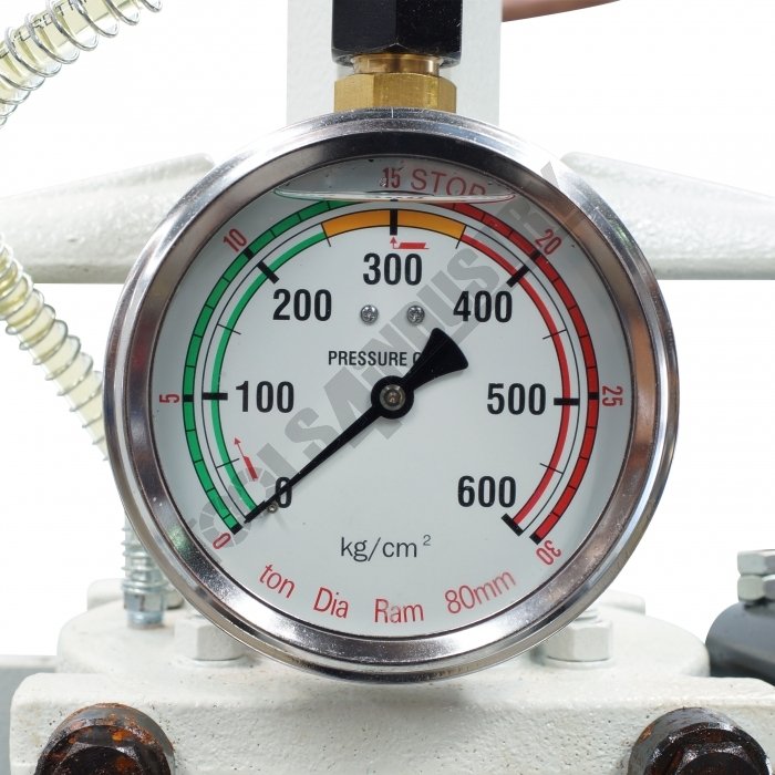 P127 HDP15 Hydraulic Press 15 Tonne